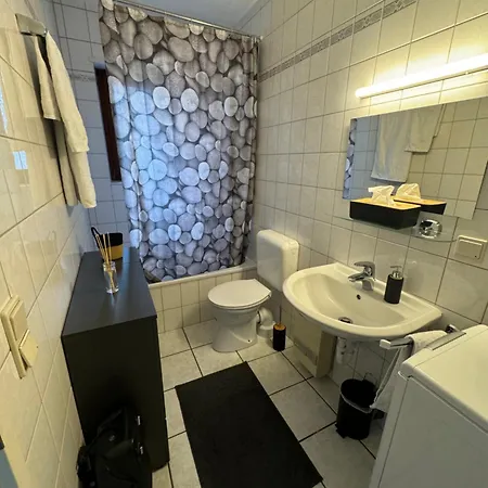 Apartamento C&v 2 Personen 1 Wlan Smarttv Boxspringbett Kaiserslautern